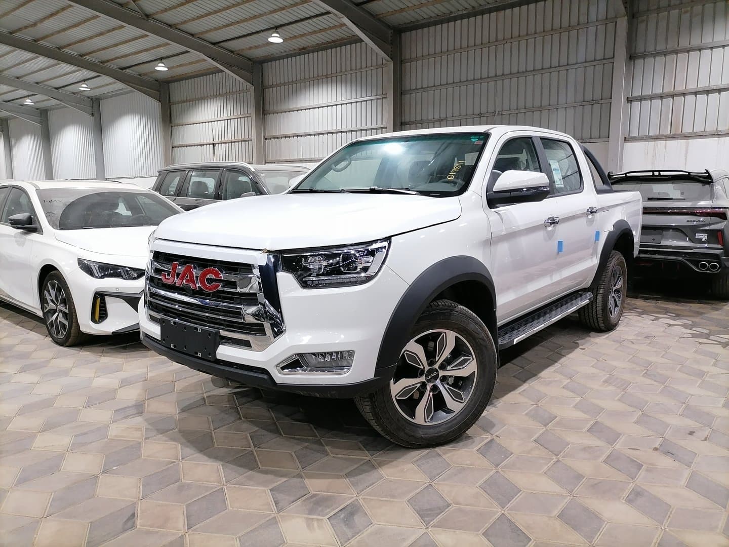 جاك تي 8 برو اوتوماتيك 2023 thumbnail 2