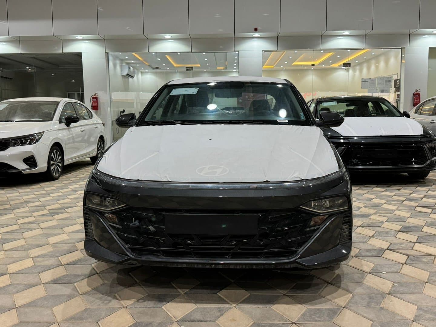 Hyundai Accent GL Fleet 2025 - exterior - Image 1