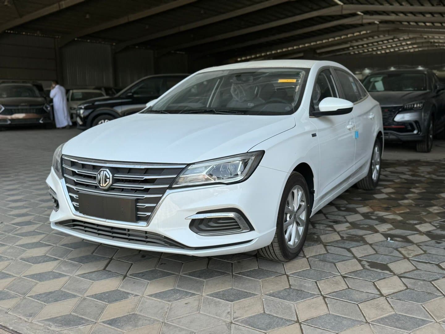 Mg 5 Comfort 2025 - exterior - Image 1