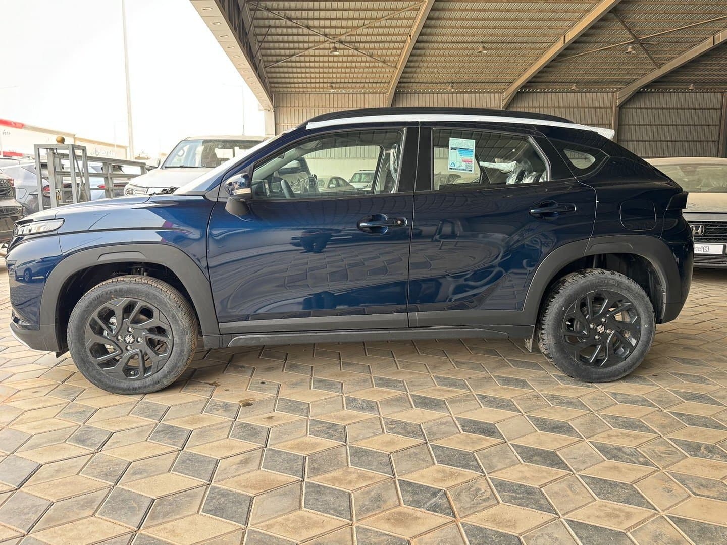 Suzuki Fronx GL 2025 thumbnail 2