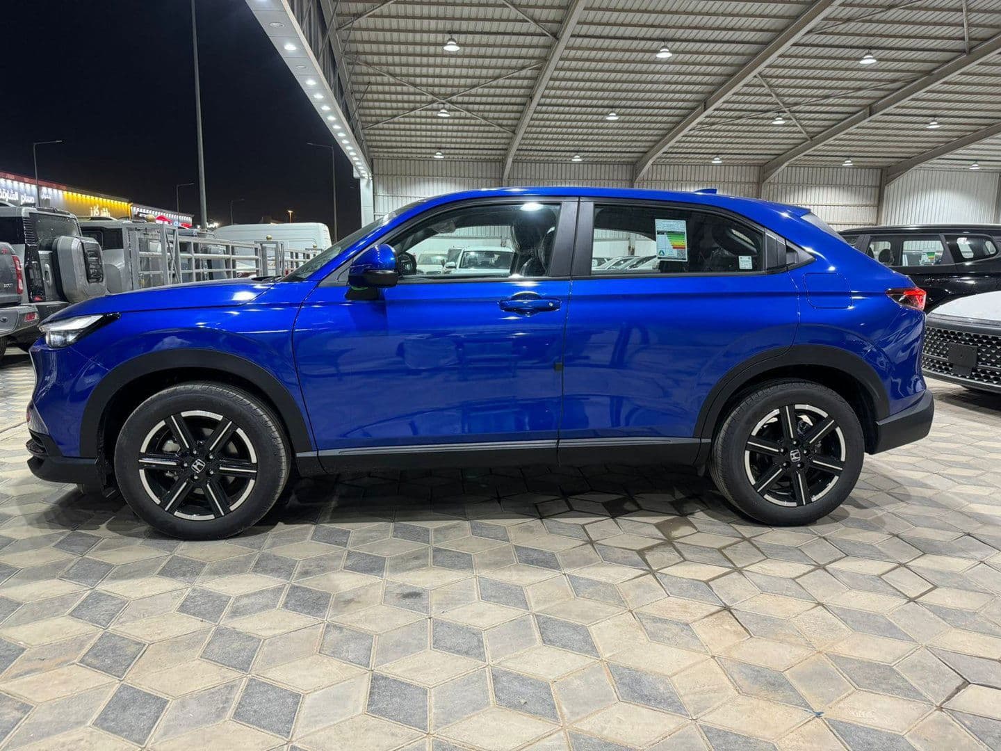 [object Object] هوندا هوندا HR-V V DX 2024 - صورة مصغرة 4