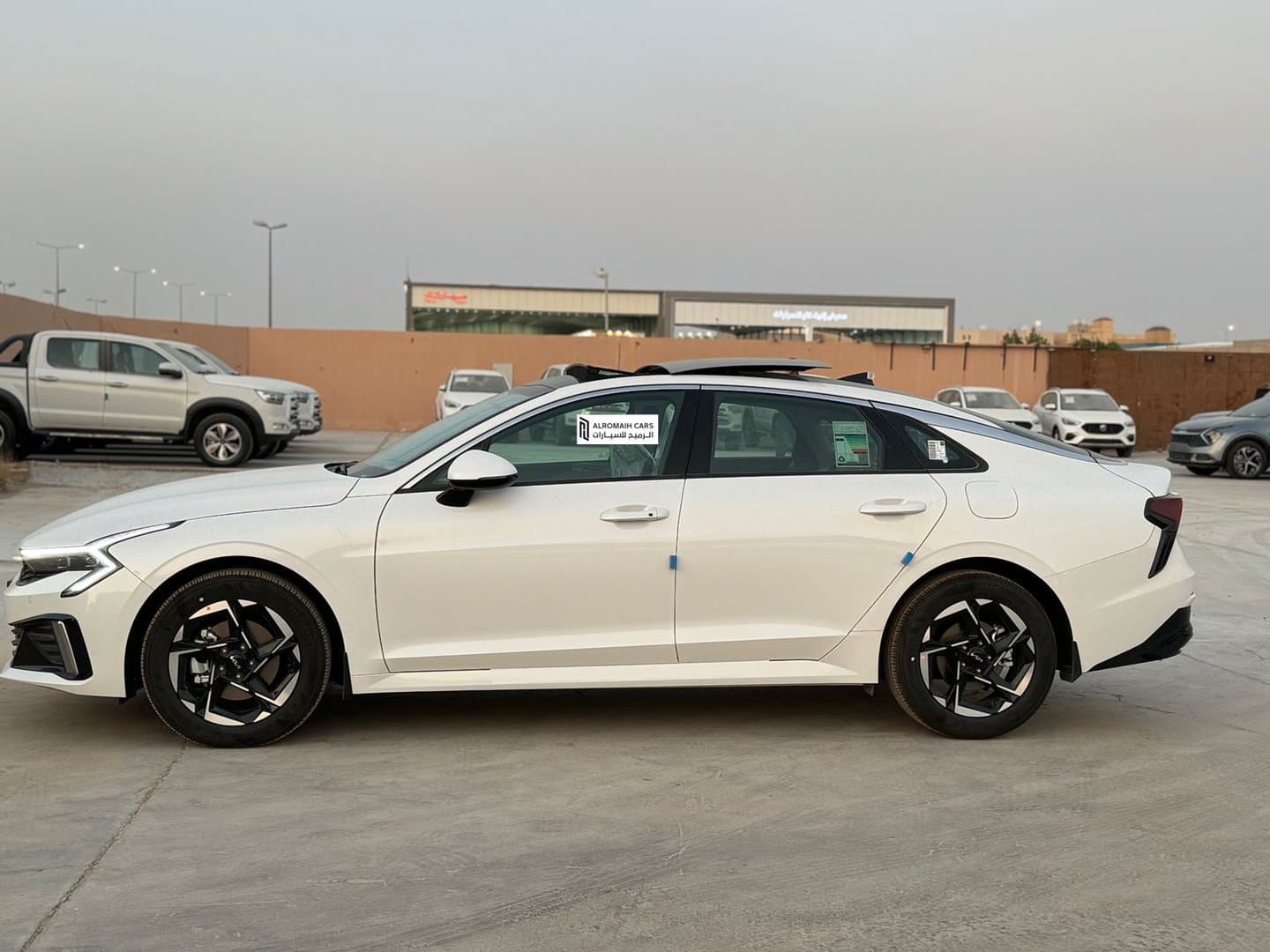 Kia K5 GLS 2025 thumbnail 2