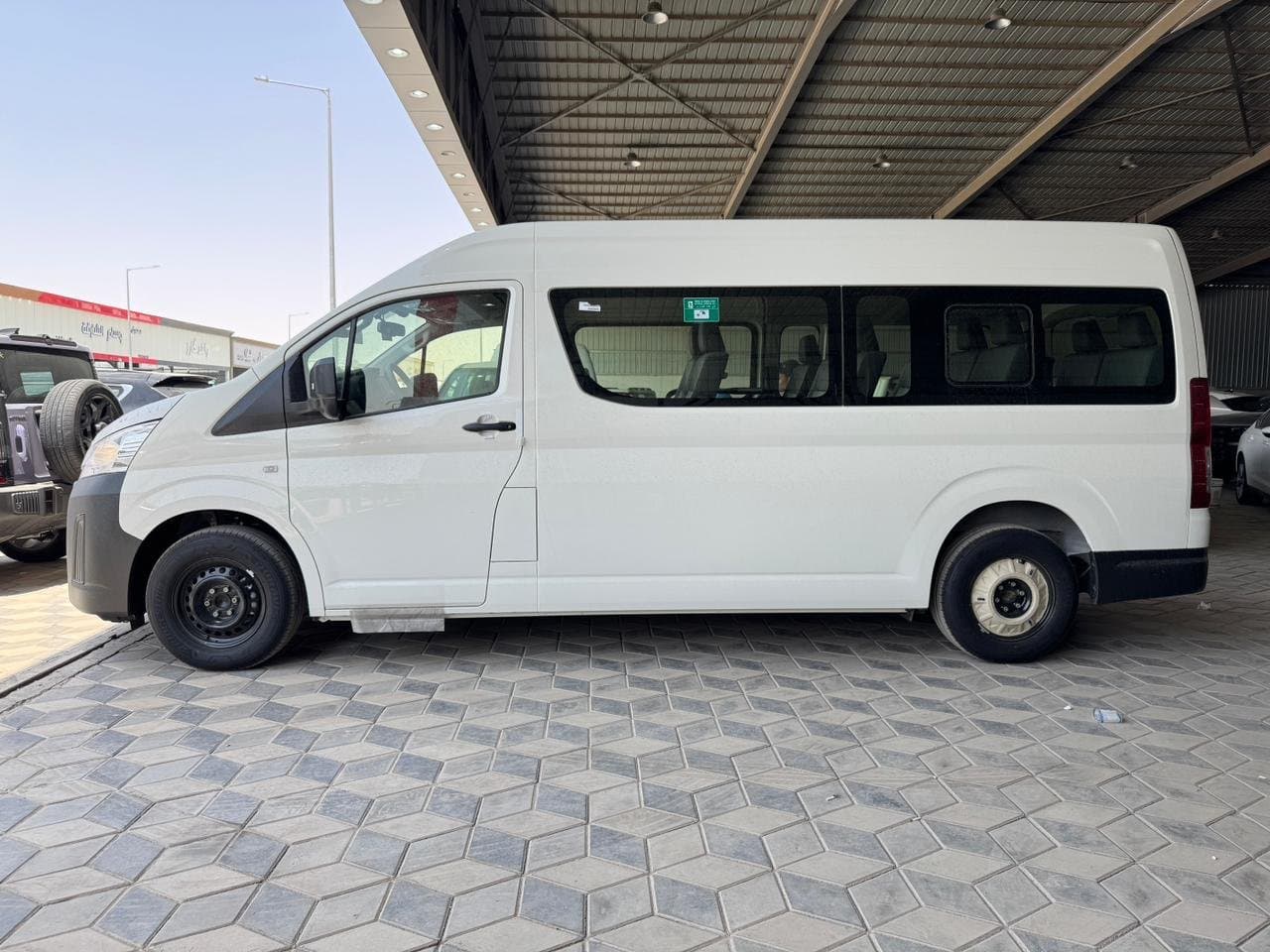 [object Object] تويوتا تويوتا هاي اس 13 راكب 2026 - صورة مصغرة 2