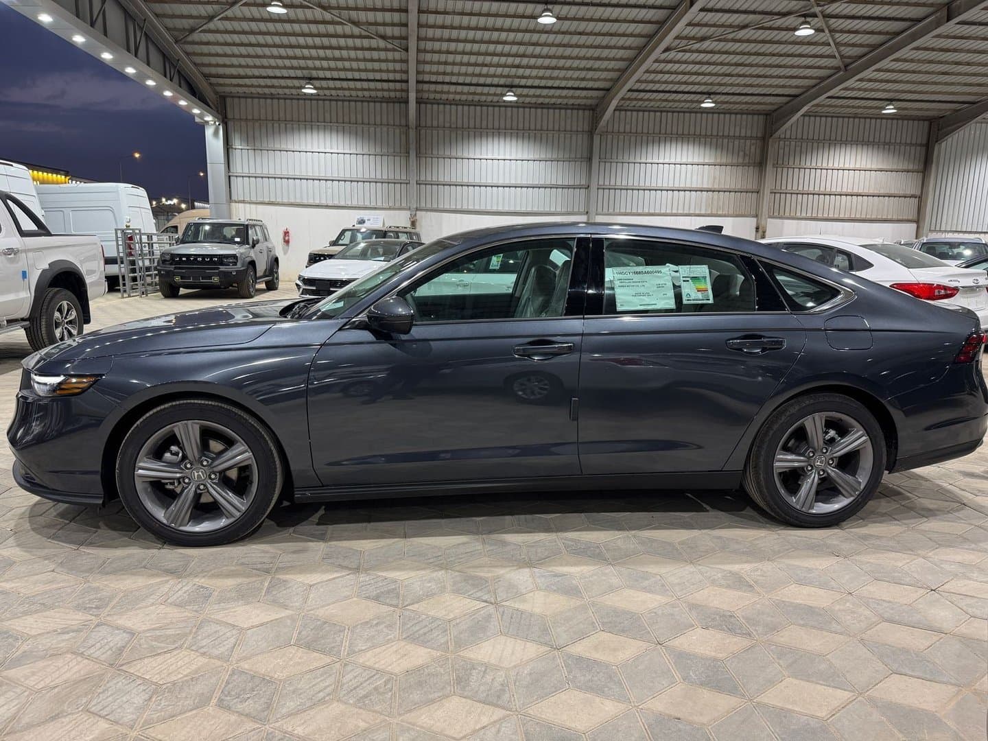 Honda Accord EX 2025 thumbnail 2