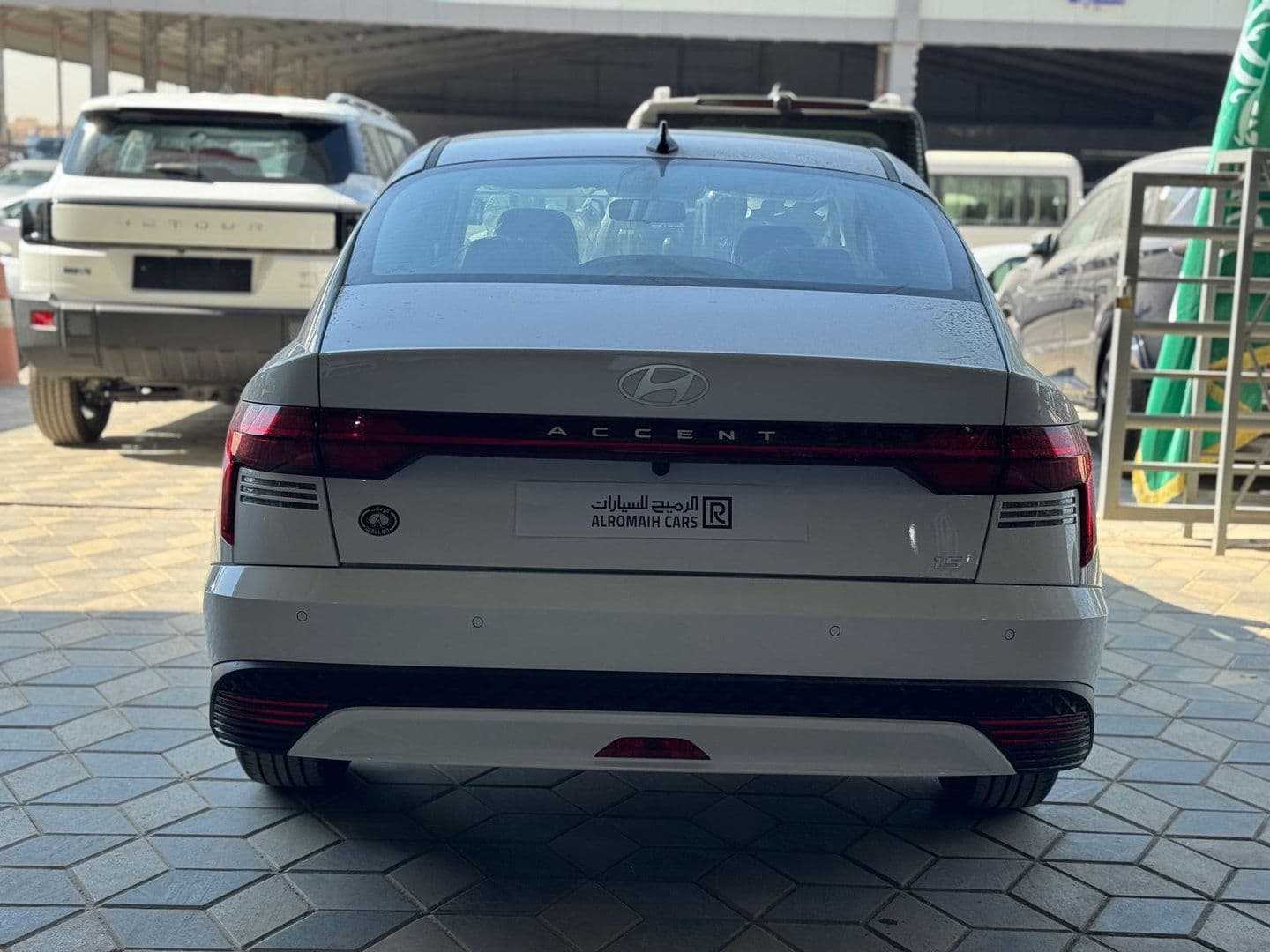 [object Object] هيونداي هيونداي اكسنت فليت 2026 - صورة مصغرة 2