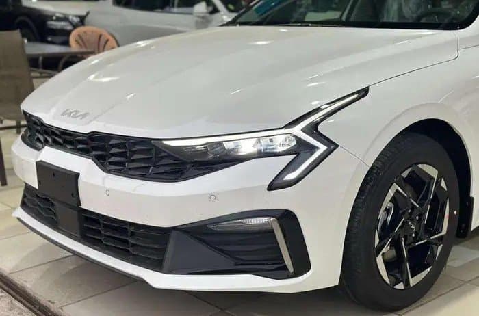 [object Object] كيا كيا كي 5 استاندر مطور 2026 - التصميم الخارجي - مظهر خارجي أنيق