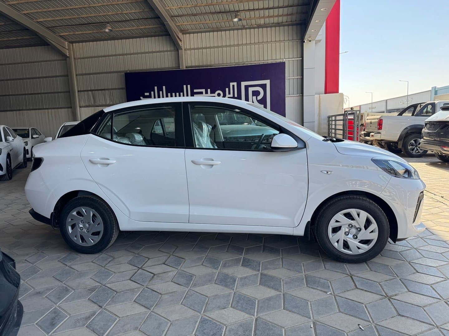 [object Object] Hyundai Hyundai i10 Fleet 2026 - Thumbnail 3