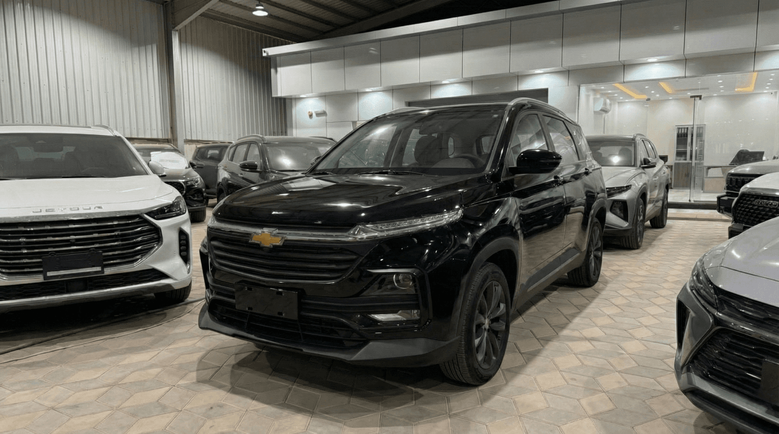 [object Object] شفروليه شفروليه كابتيفا ال اس 2026 - التصميم الخارجي - مظهر خارجي أنيق