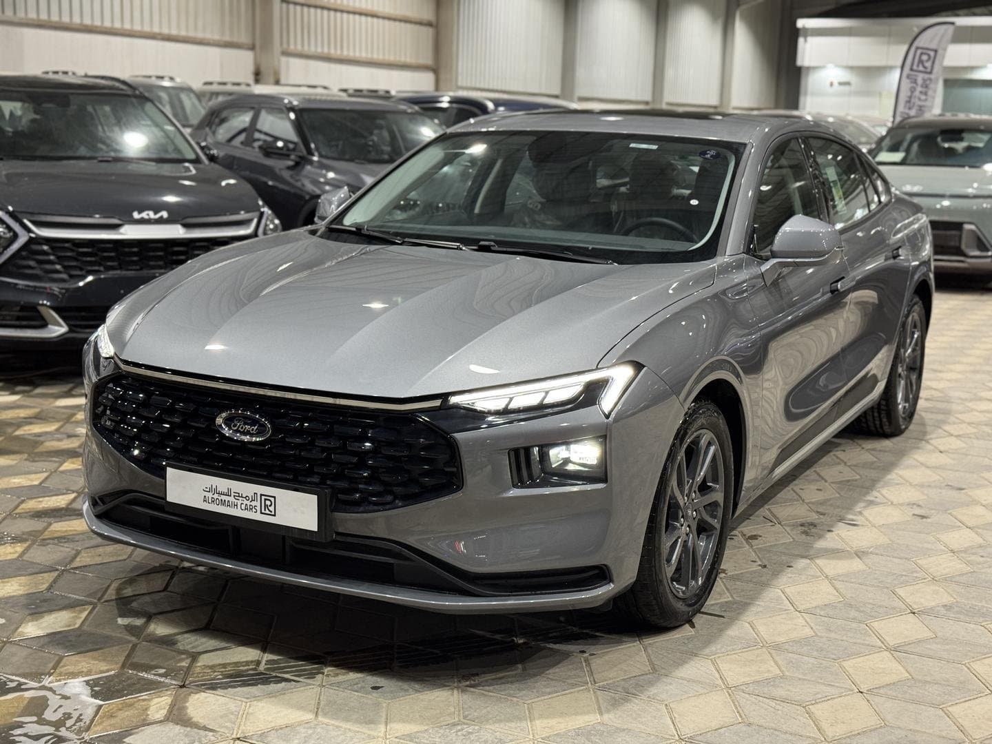 [object Object] فورد فورد تورس امبيانتي 2026 - التصميم الخارجي - مظهر خارجي أنيق