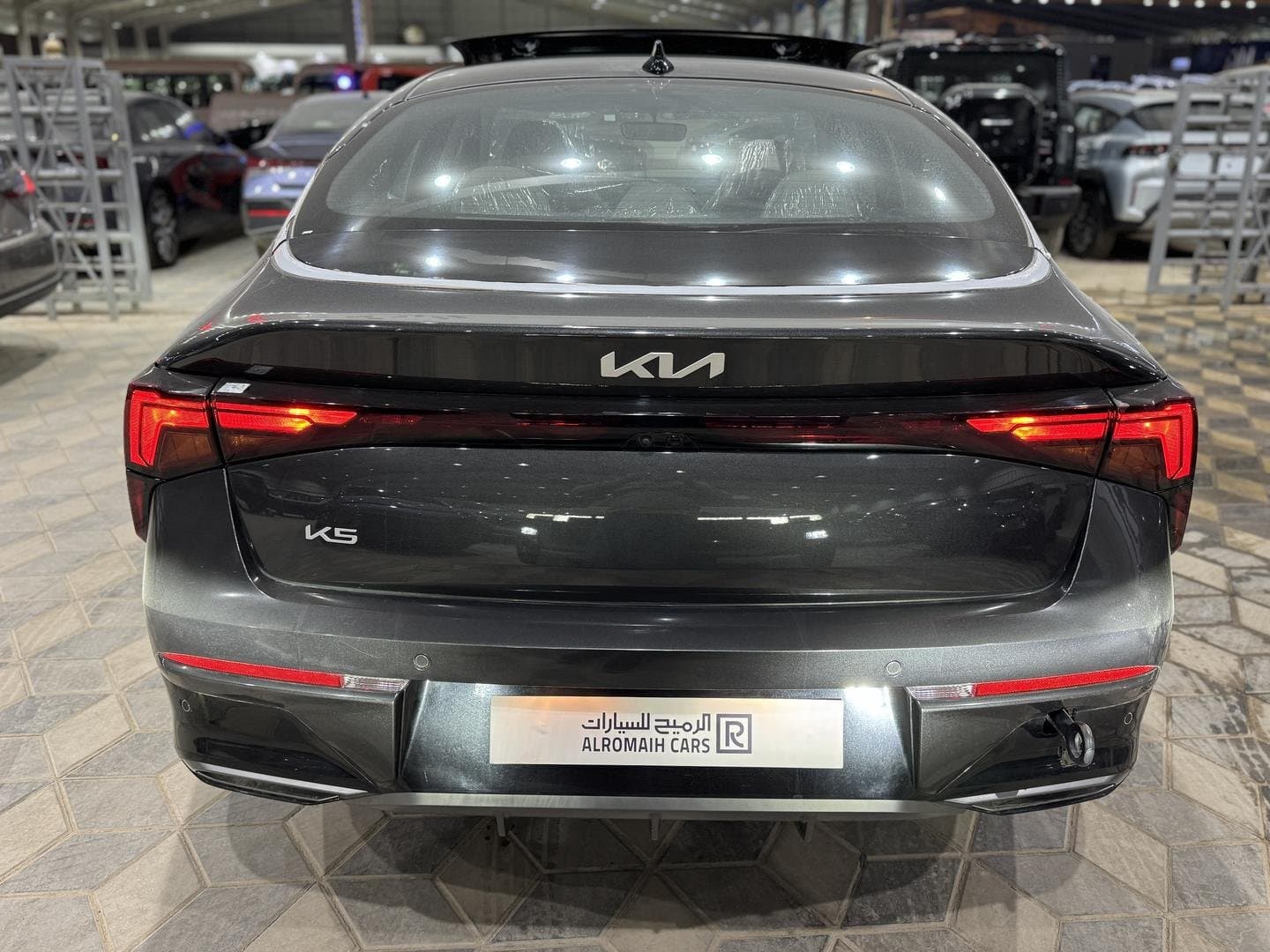 [object Object] كيا كيا كي 5 ستاندر مطور 2025 - صورة مصغرة 2