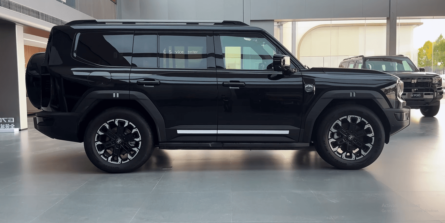 [object Object] جيتور جيتور G700 لاكجري 2026 - صورة مصغرة 2