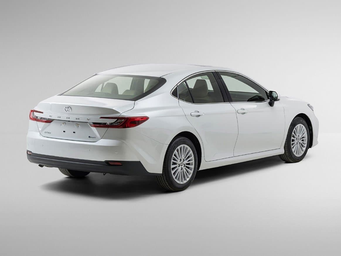 [object Object] تويوتا تويوتا كامري E-Plus 2026 - صورة مصغرة 4