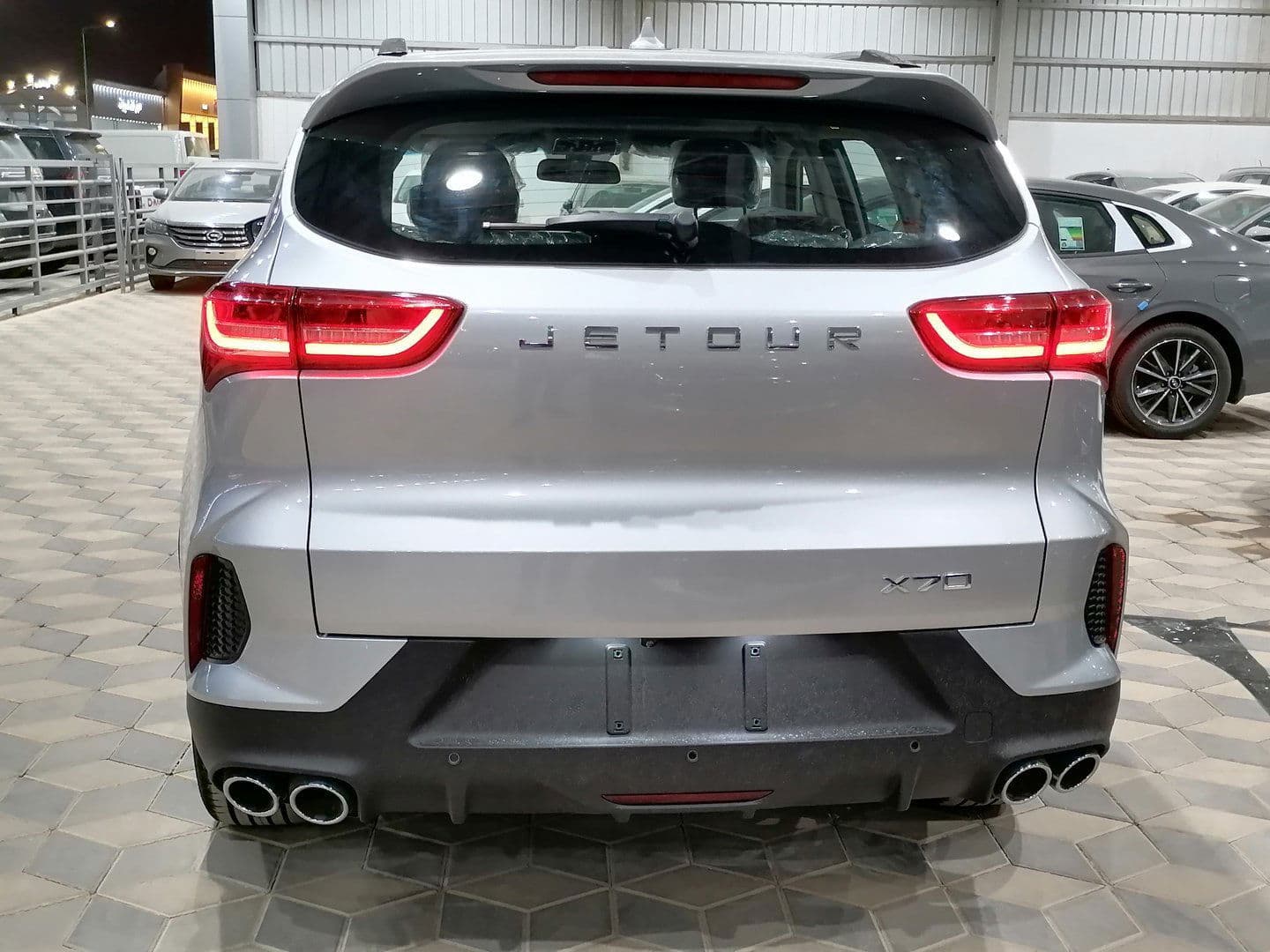 [object Object] جيتور جيتور X70 كمفورت 2026 - التصميم الخارجي - مظهر خارجي أنيق