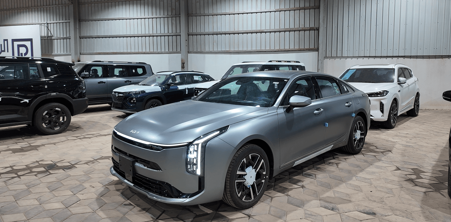 [object Object] KIA Kia K8 GL Standard 2026 - Thumbnail 4