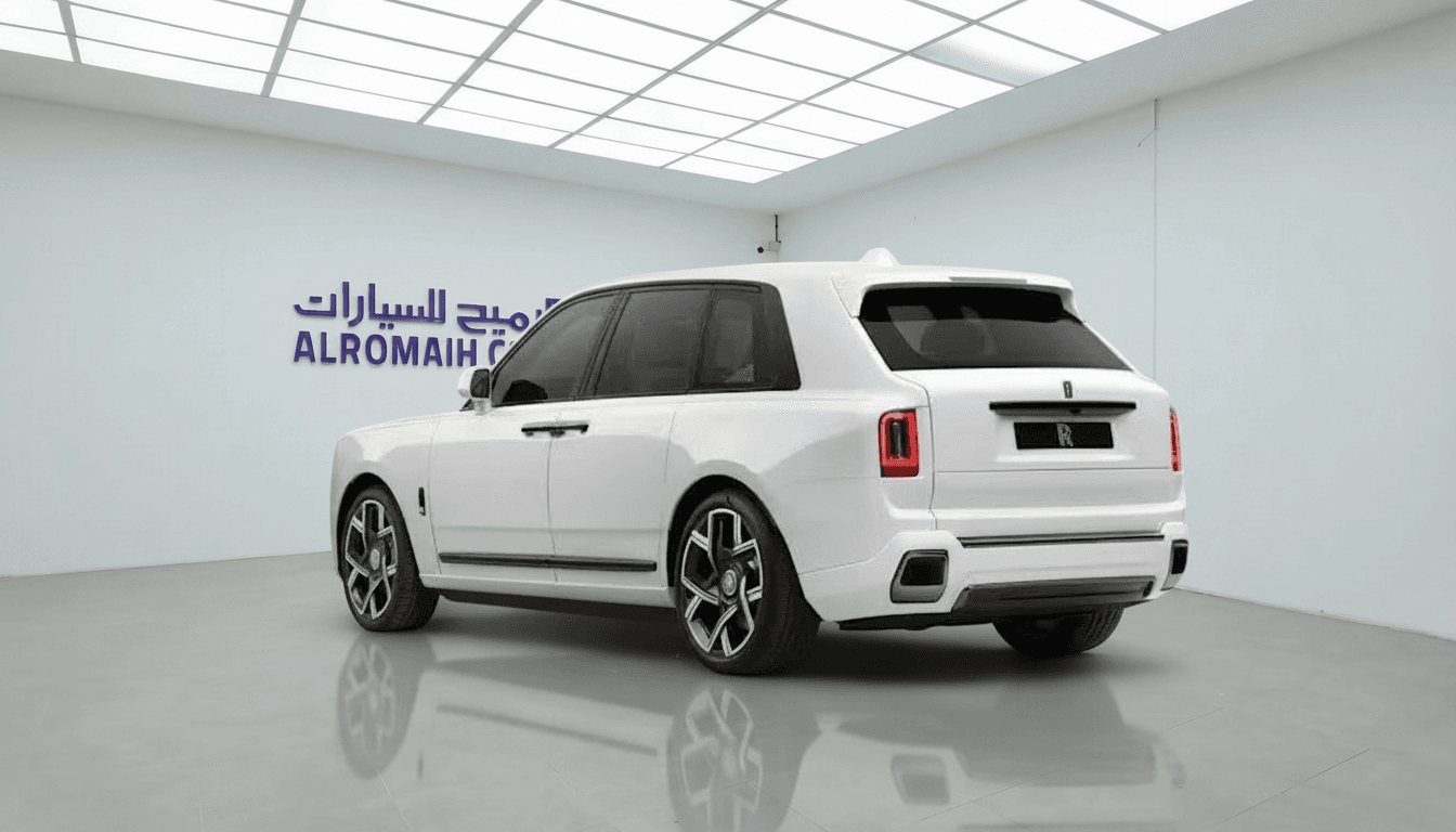 2026  رولز رويس كولينان بلاك بادج 2025 - التصميم الخارجي - مظهر خارجي أنيق