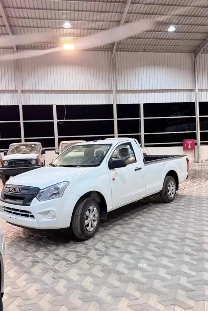 2026 Isuzu Isuzu D-Max Single Cabin 2026 - Thumbnail 2