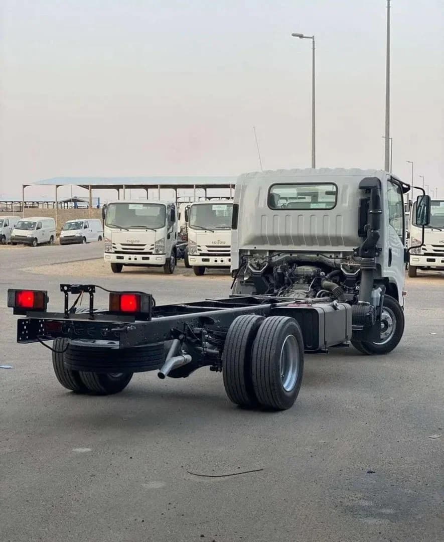 2025 Isuzu Isuzu Daina 4 Ton 2025 - Thumbnail 3