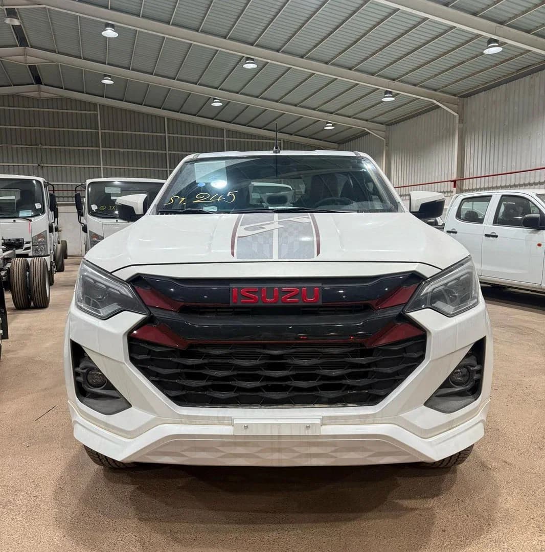 2026 Isuzu Isuzu GT FULL 2026 - Exterior Design - Elegant Exterior Look