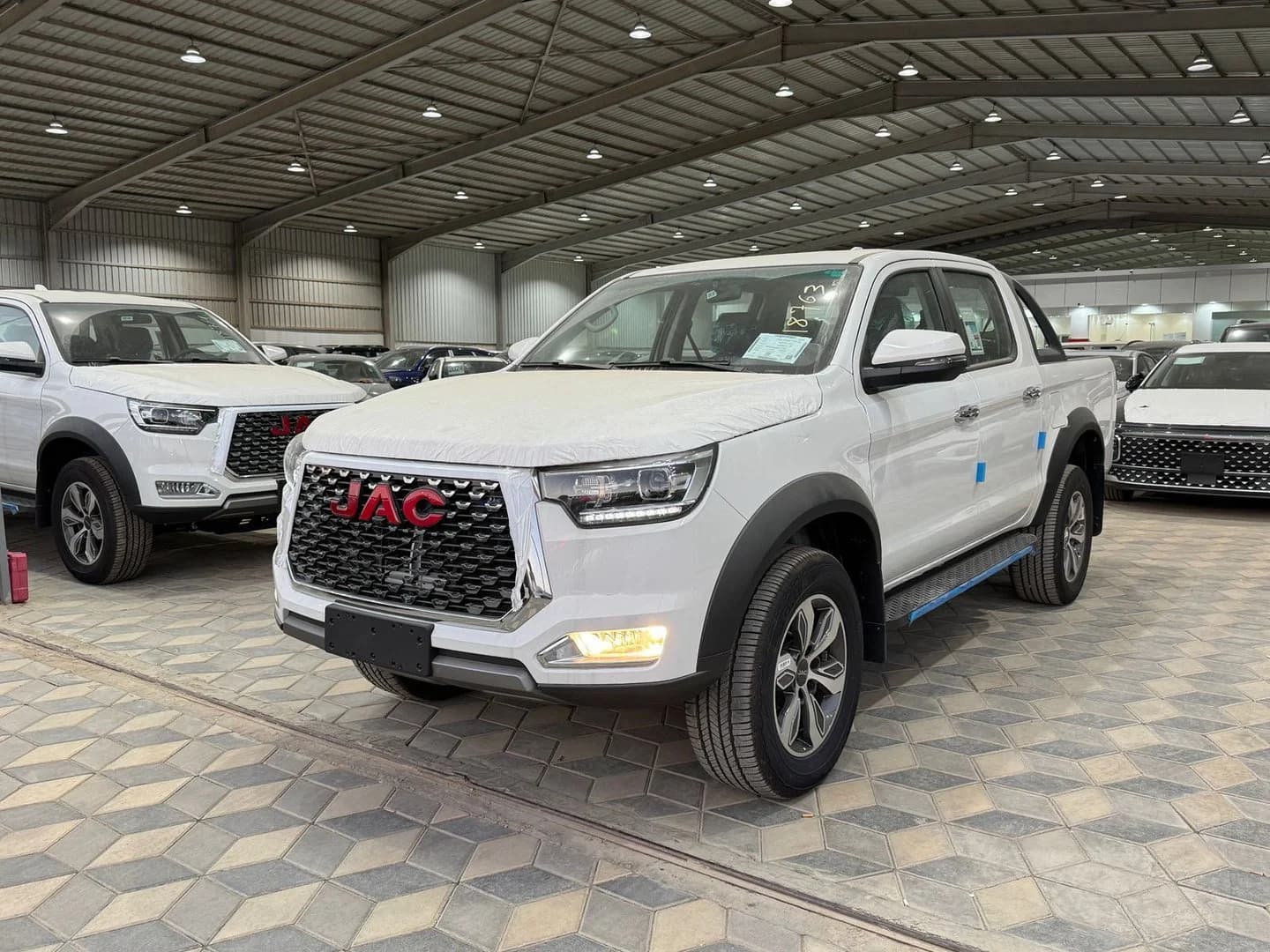 2026 جاك جاك تي 8 بدون دبل 2026 - التصميم الخارجي - مظهر خارجي أنيق