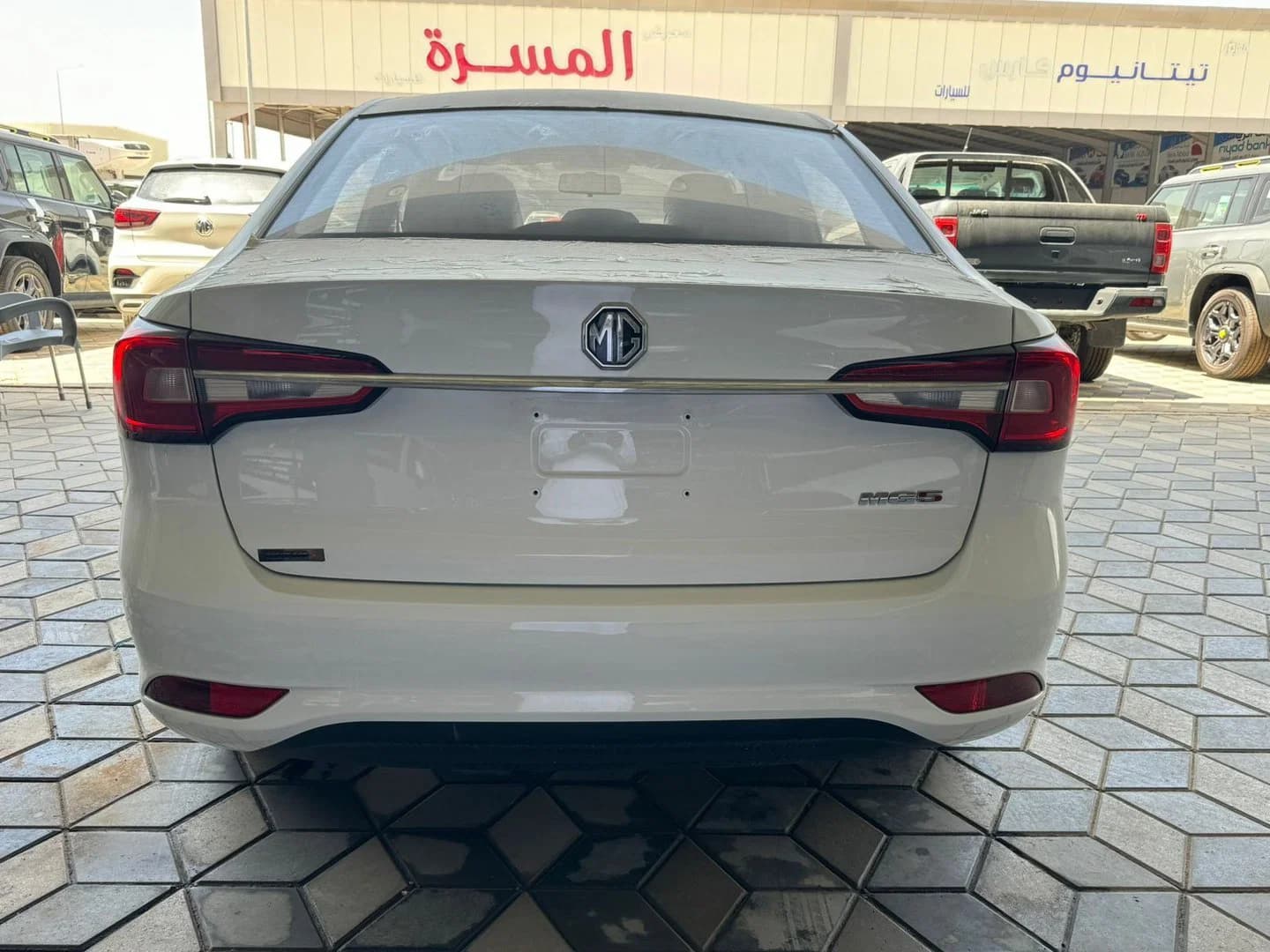 2026 إم جي إم جي 5 كمفورت 2026 - صورة مصغرة 2