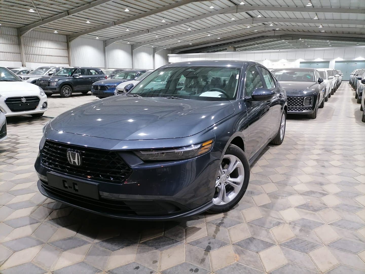 هوندا اكورد LX 2025 - exterior - Image 1