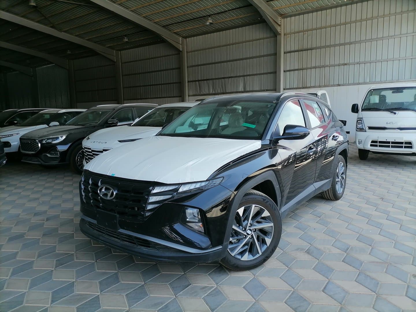 Hyundai Tucson GL Smart 1.6 L 2025 - exterior - Image 1