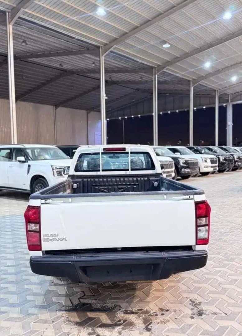 ايسوزو ديماكس غمازة (4*2) 2025 - exterior - Image 1