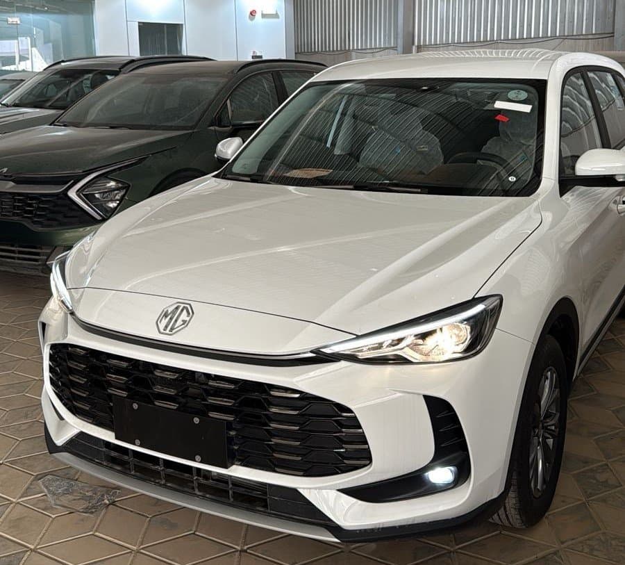 إم جي زد اس S ستاندر 2025 - exterior - Image 1