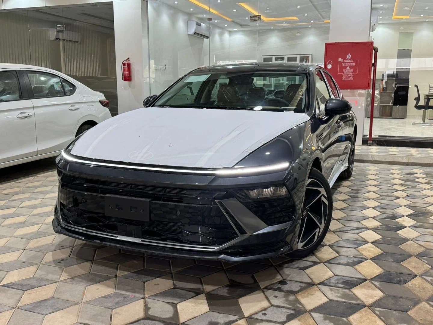 2025 Hyundai Hyundai Sonata GLS 2025 - Exterior Design - Elegant Exterior Look